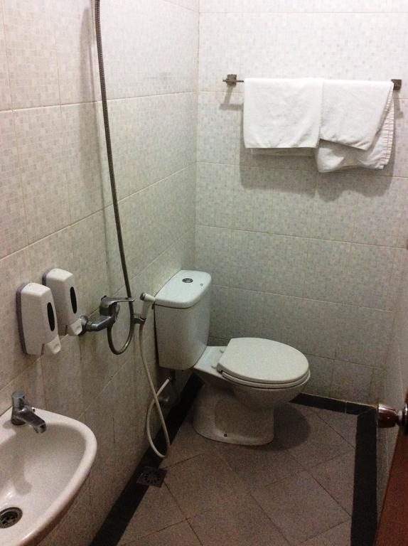 Hotel Diamond Makassar Camera foto